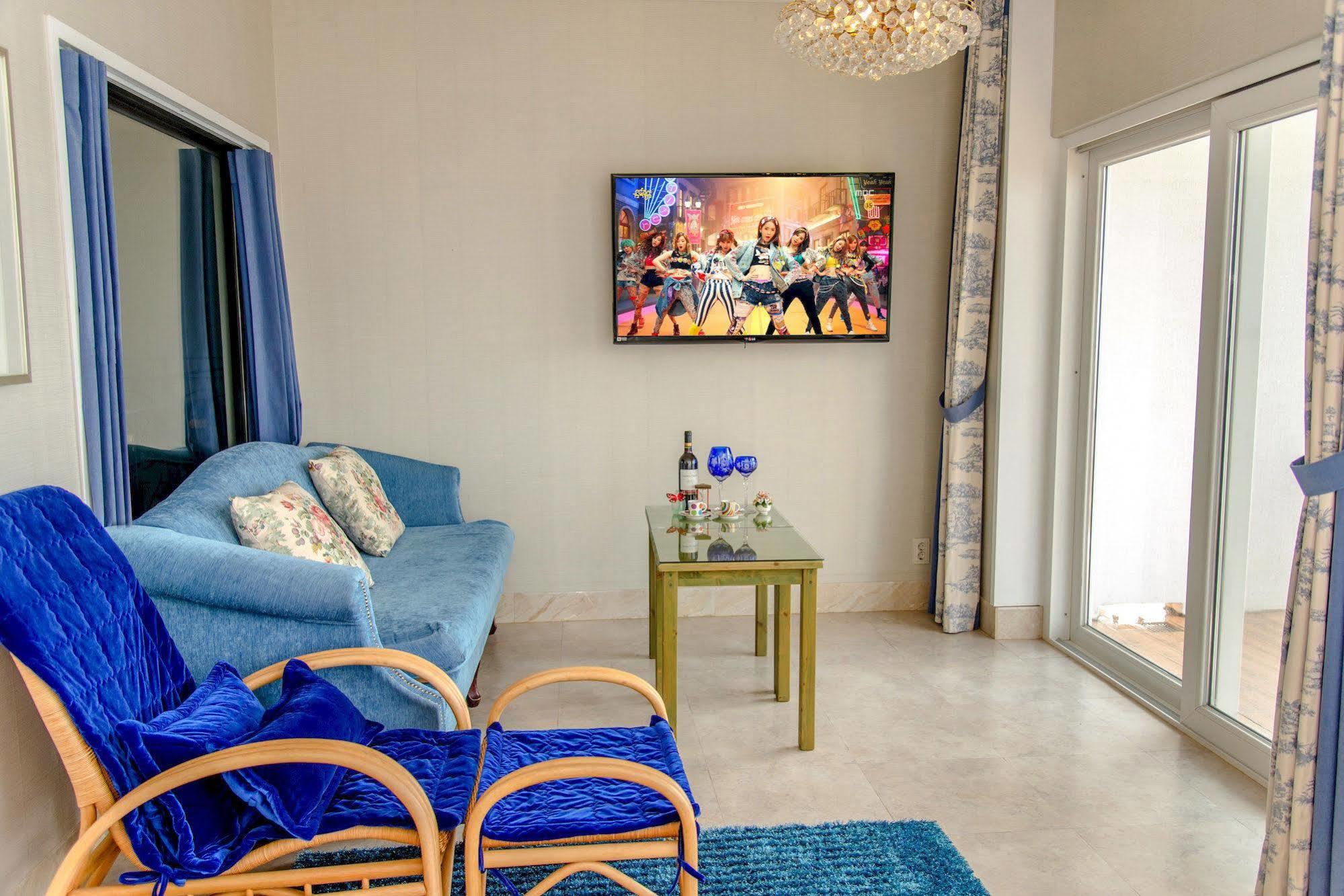 Hotel White House Τζέτζου Εξωτερικό φωτογραφία